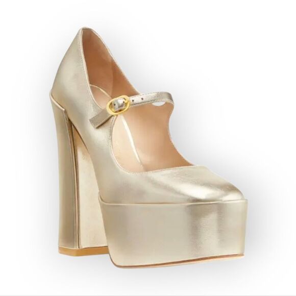 Stuart Weitzman Skyhigh Q45 Mary Jane Platfoem Pump, 6.5 - Picture 1 of 16